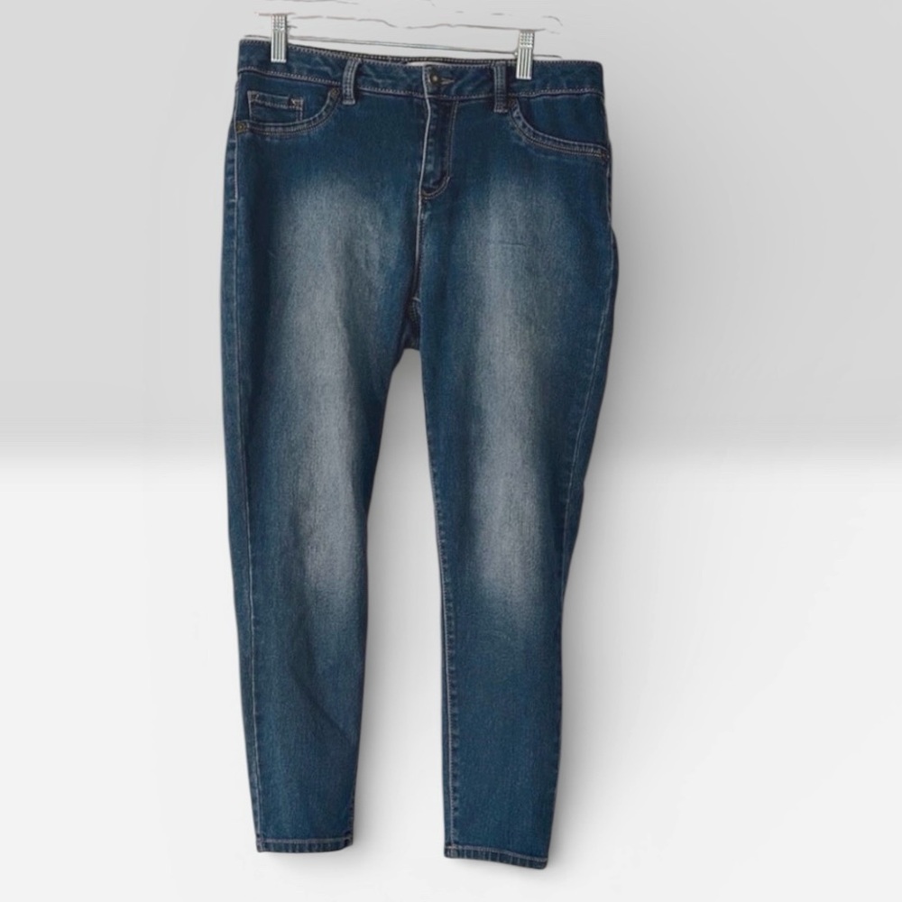 Artisan NY Jean Leggings